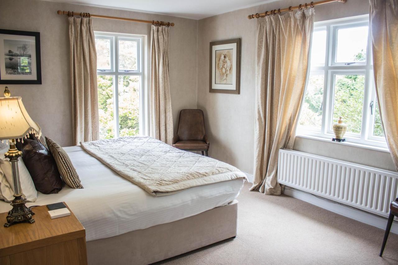 The Howbeck & The Retreat Incl Off-Site Health Club And Parking Ev Point Available Windermere Kültér fotó