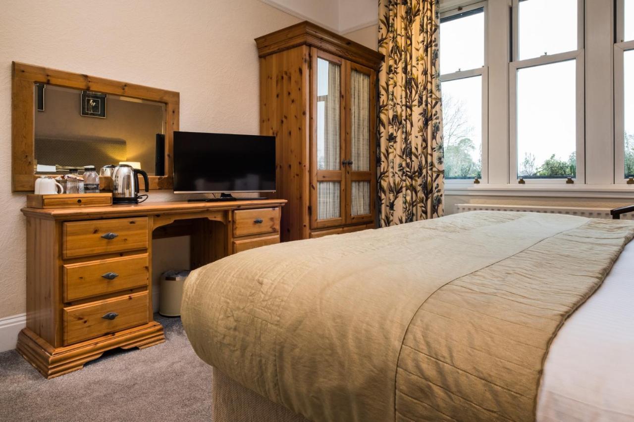 The Howbeck & The Retreat Incl Off-Site Health Club And Parking Ev Point Available Windermere Kültér fotó