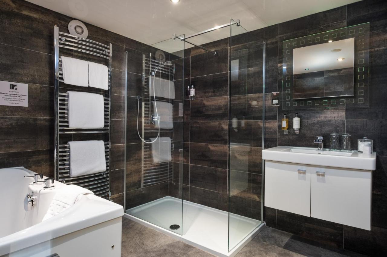 The Howbeck & The Retreat Incl Off-Site Health Club And Parking Ev Point Available Windermere Kültér fotó