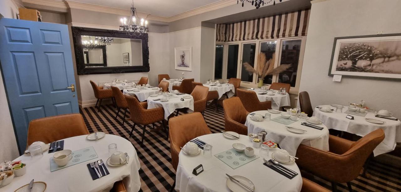 The Howbeck & The Retreat Incl Off-Site Health Club And Parking Ev Point Available Windermere Kültér fotó